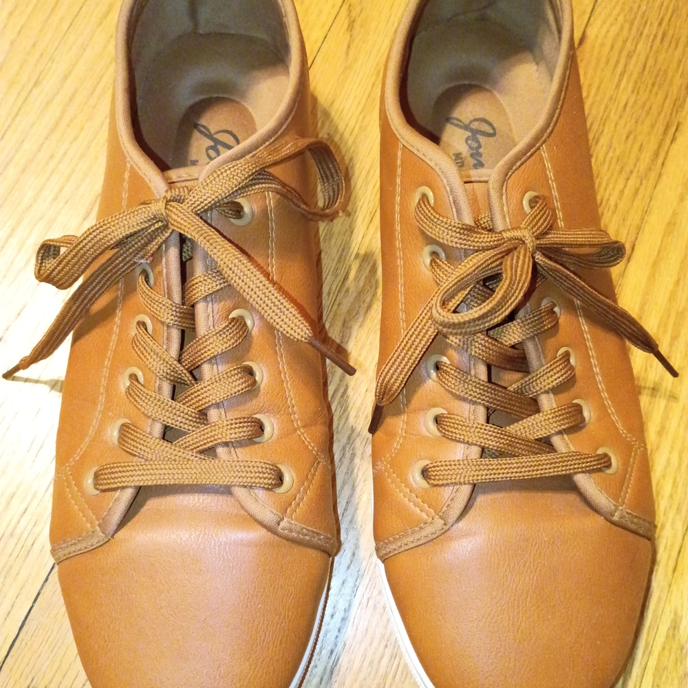 Tan Sneakers with Classic Lace-Up Design